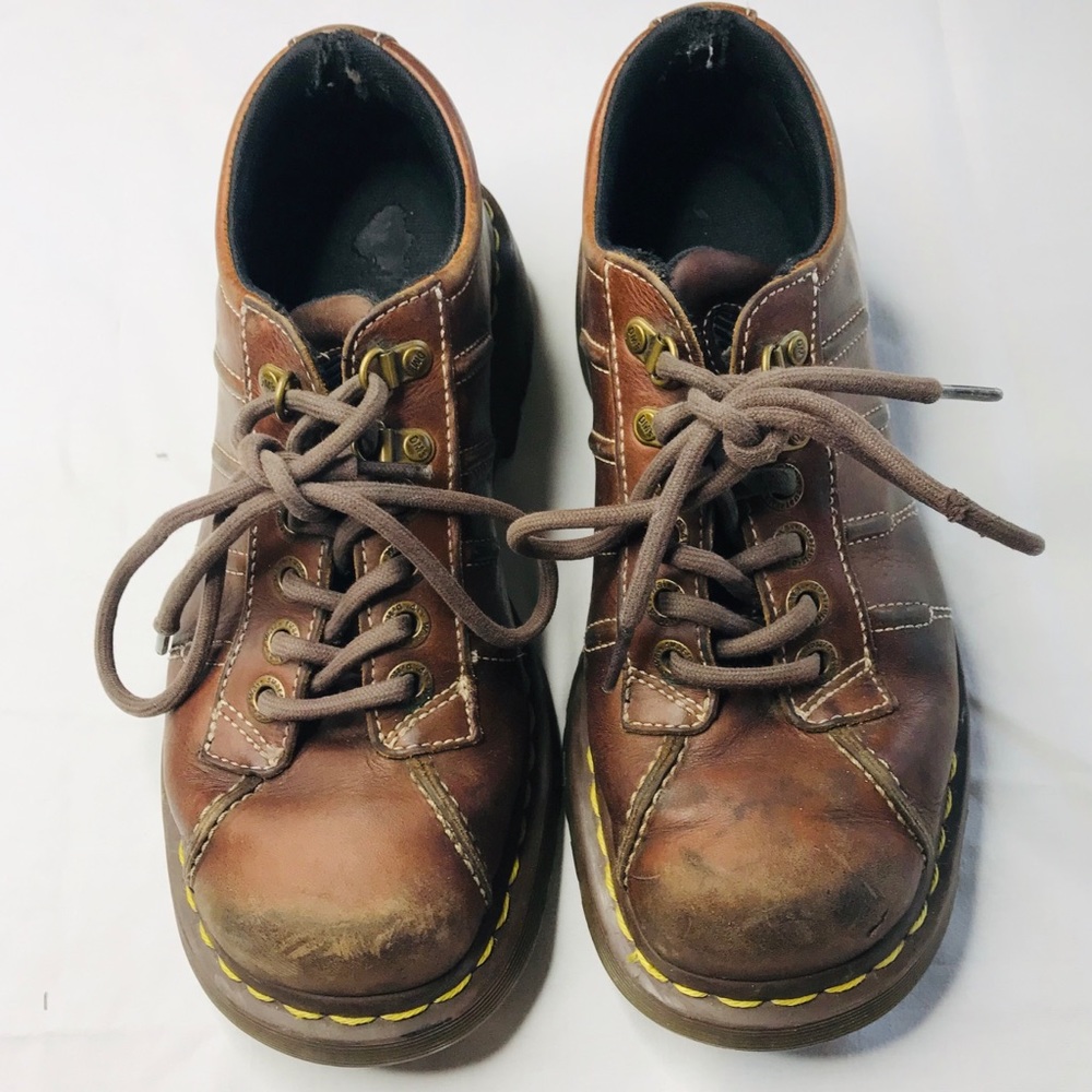Dr. Martens leather oxford women’s shoes